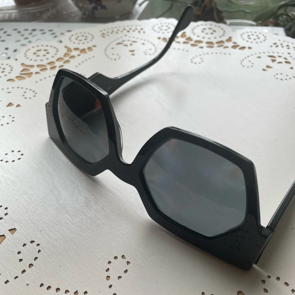 Anne et Valentine Black Sunglasses "Streep" Made in France Luxury Eyewear - Picture 15 of 17